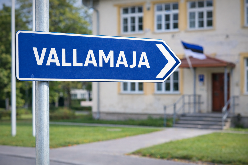 Vallamaja.png
